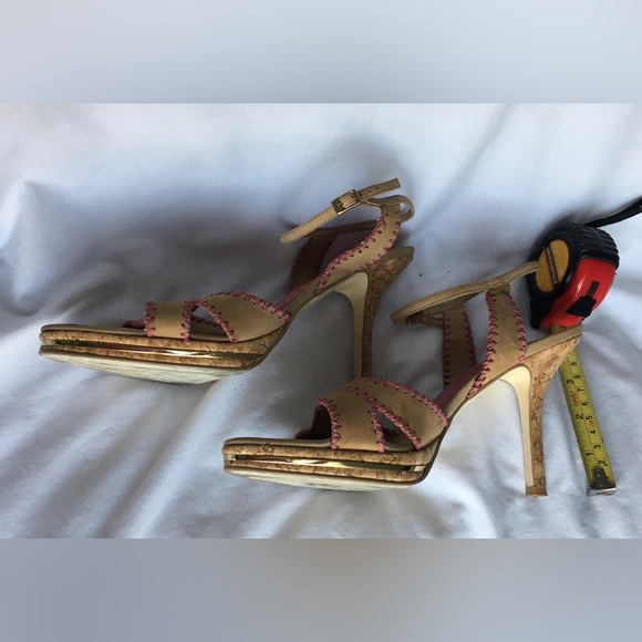Y2k Bcbg cork tan/pink summer heels with gold trim - Picture 5 of 9